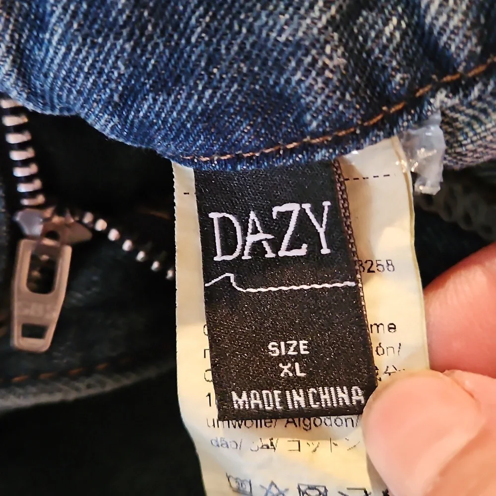 Dazy High- Waise Wide-Leg Blue Jeans - Picture 7 of 12